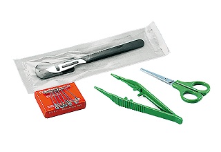 SET DI STRUMENTI SOS MONOUSO IN PLASTICA - Farmacia De Pasquale