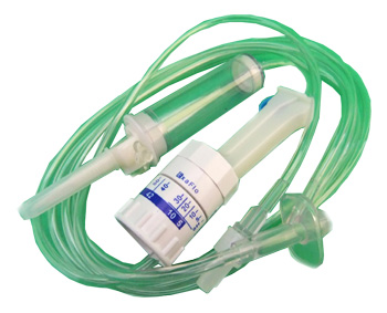 DEFLUSSORE CON REGOLATORE DI FLUSSO A GRAVITA' CON PERFORATORE 5/250ML - Farmacia De Pasquale