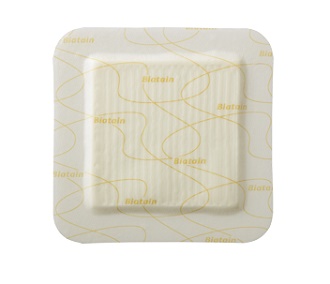 MEDICAZIONE BIATAIN IN SCHIUMA DI POLIURETANO CON BORDO ADESIVO IN SILICONE 10X10 CM 10 PEZZI - Farmacia De Pasquale