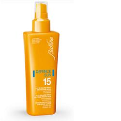 DEFENCE SUN LATTE SPRAY 15 PROTEZIONE MEDIA - Farmacia De Pasquale