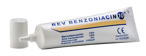 REV BENZONIACIN 10 CREMA 30 ML - Farmacia De Pasquale